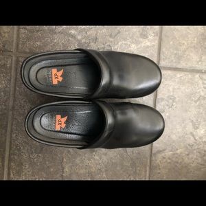 Dansko shoes xp size 36 black